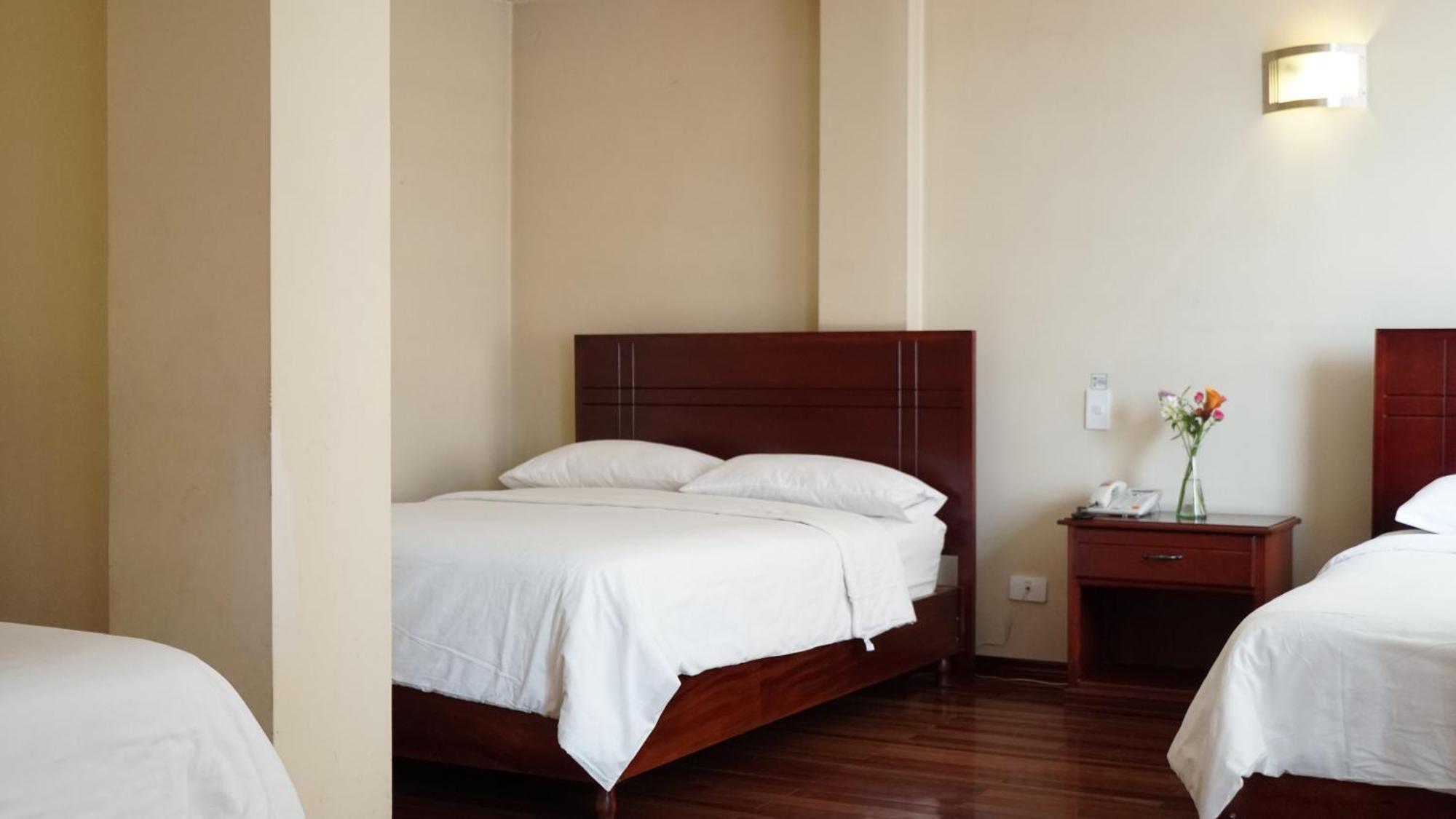 Hotel Lottus Quito Kültér fotó