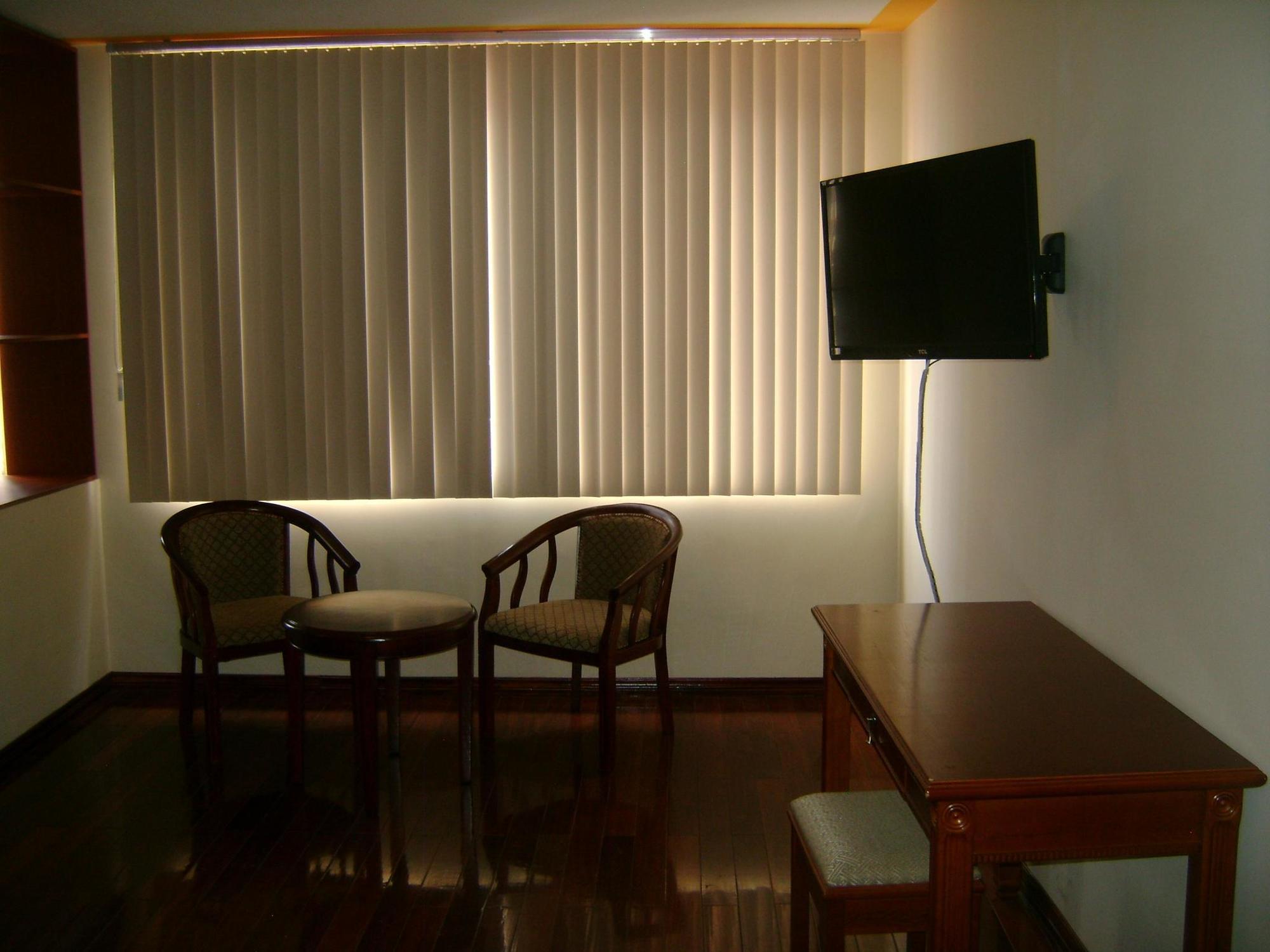 Hotel Lottus Quito Kültér fotó
